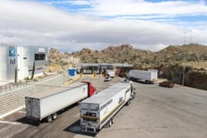 فني تركيب غرف نوم وستائر بالدمام – حي الندى
